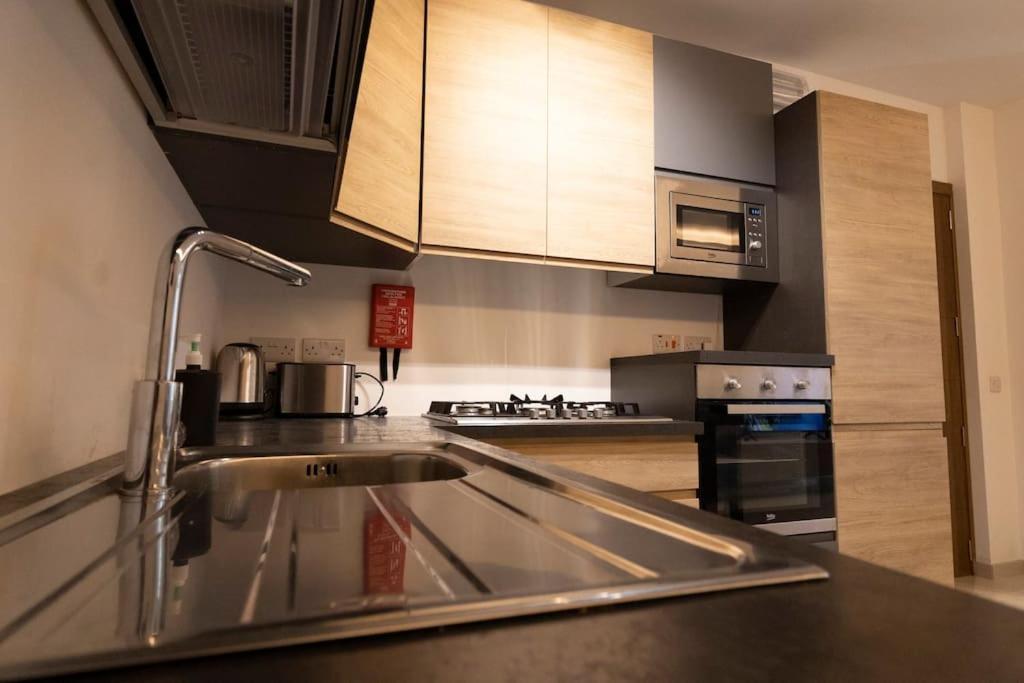 Lovely Modern 1 Bedroom In Apartment San Gwann