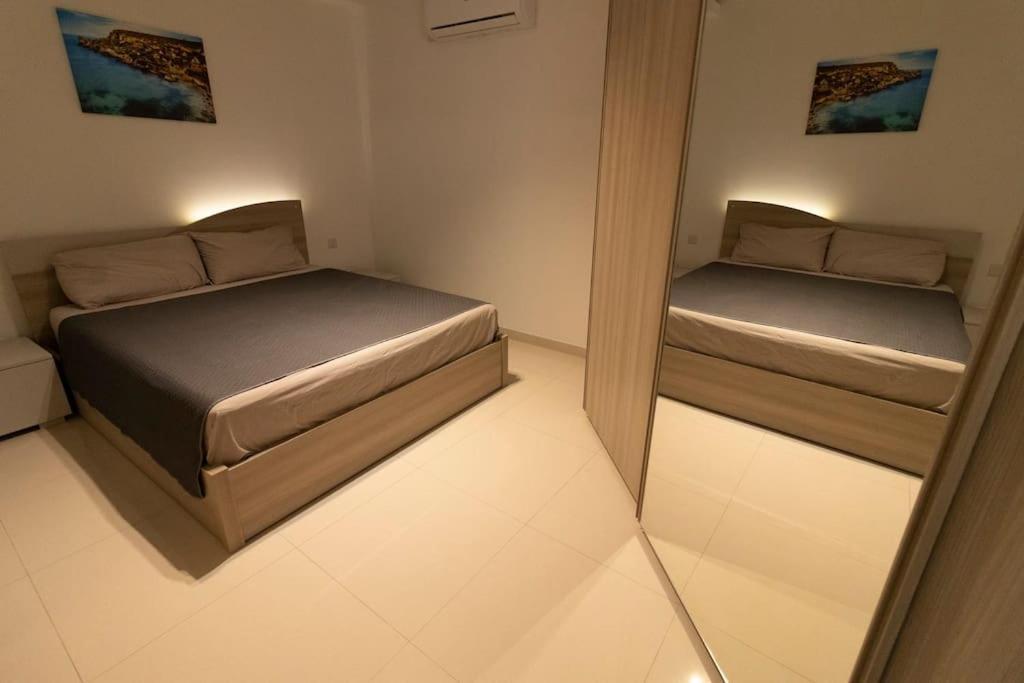 Lovely Modern 1 Bedroom In Apartment *