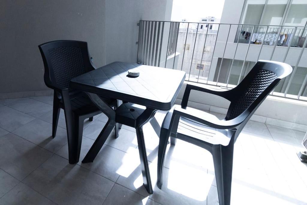 Lovely Modern 1 Bedroom In Apartment San Gwann